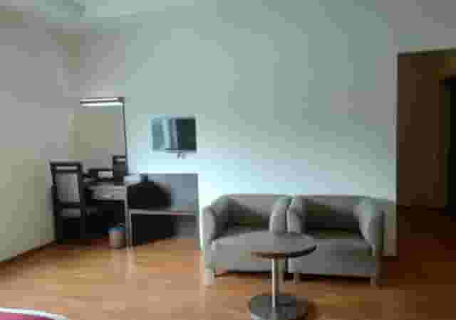 Grand Suites