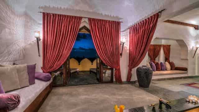 Palace Suites