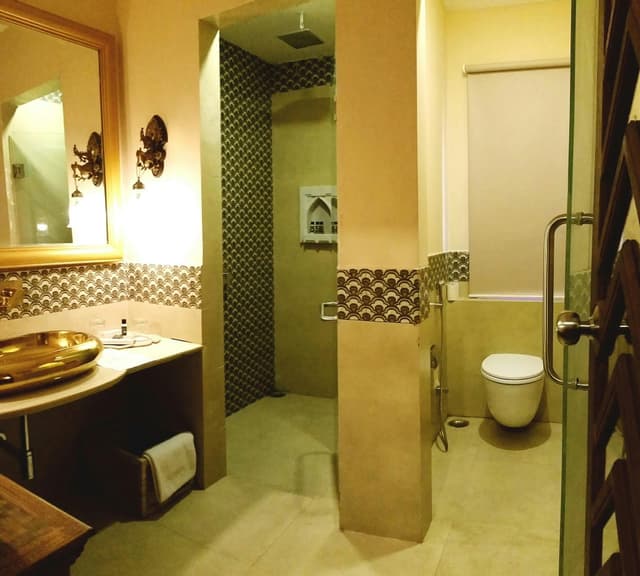 The Royal Retreat Resort & Spa