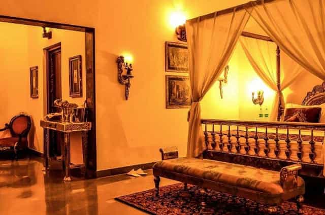 Royal Salute Suite at The Royal Retreat: elegant space for intimate gatherings and events.