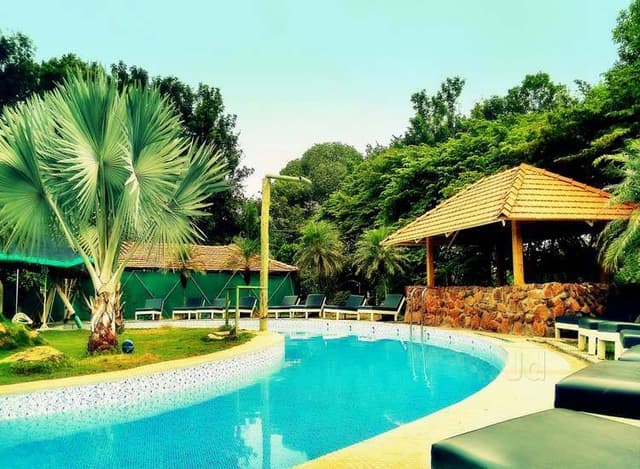 Private Pool