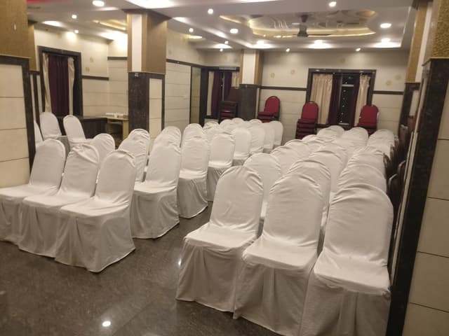 Mini Party Hall