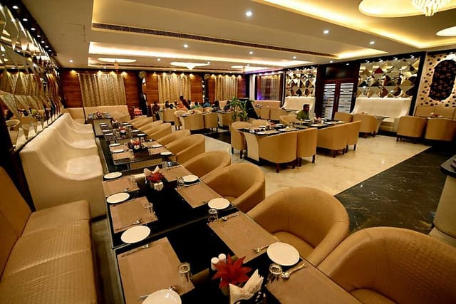 Photos of Royal Heritage Hotel And ...