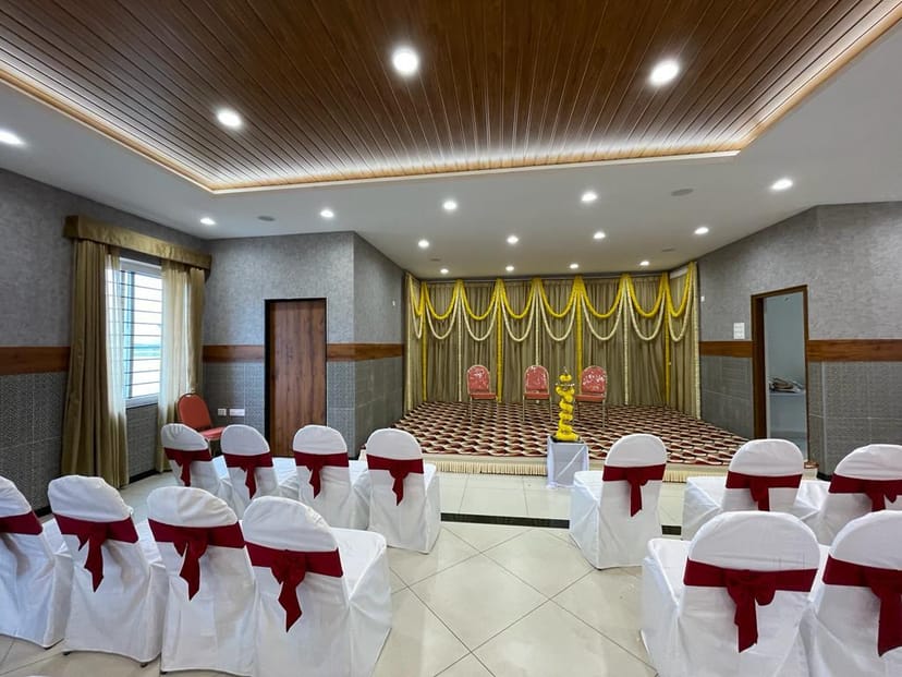 Banquet Halls near Bangalore Golf Club ...