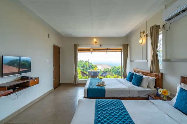 Banquet Hall at Ravishing Retreat, modern furnishings for meetings and events.