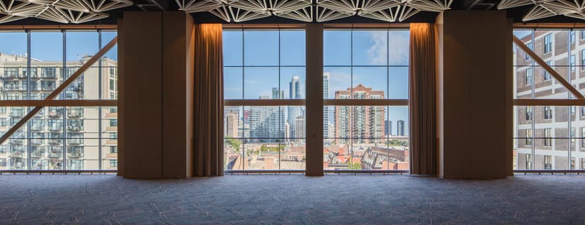 Great Lakes Ballroom, Marriott Marquis Chicago: spacious venue with city skyline views for events.
