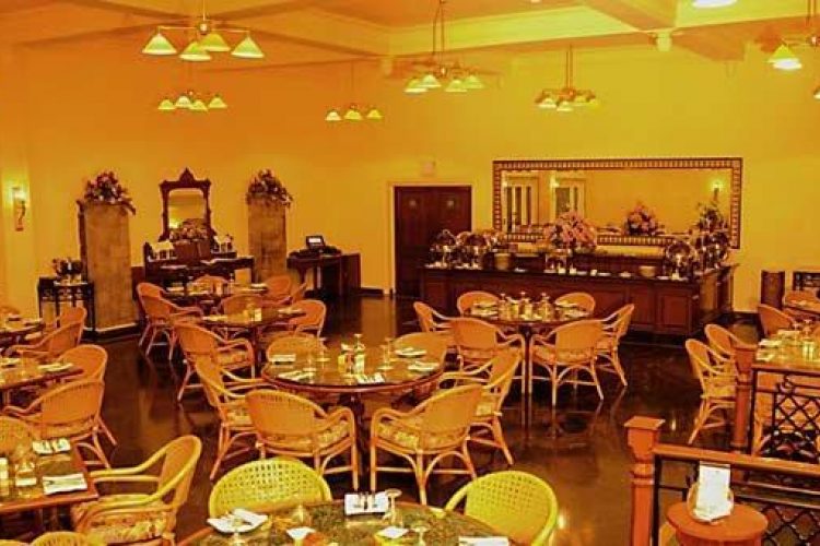 The LaLiT Grand Palace Srinagar - image 1