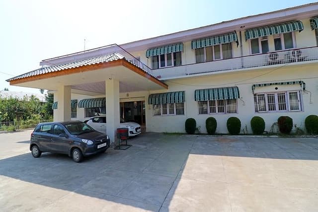 Hotel Restaurant