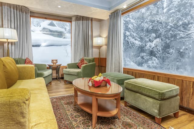 The Lounge