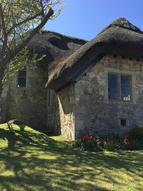 Thatch Chapel