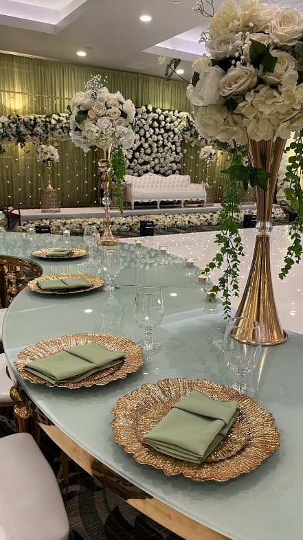 Banquet hall