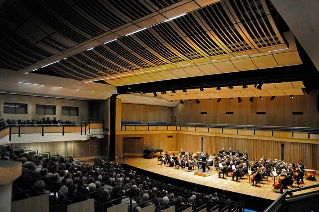 Saffron Hall