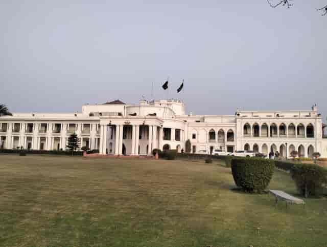 Lawn at Governor's House: elegant venue for weddings, corporate events, and conferences.