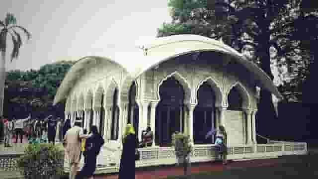 Neo-Mughal Pavilion