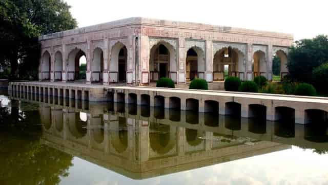 Neo-Mughal Pavilion