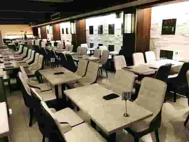 Banqueting hall