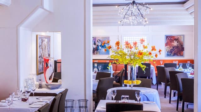 Salloos Restaurant