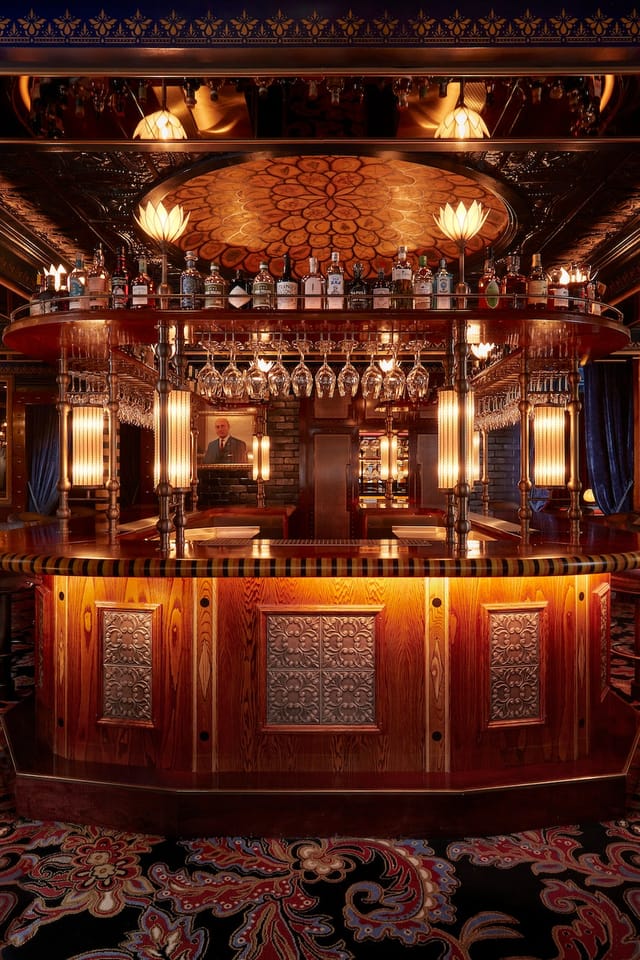 Elegant bar in Ambassadors Clubhouse, perfect for networking events and cocktail receptions.