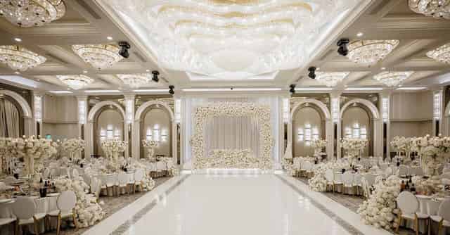 Banquet hall