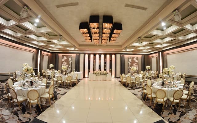 Banquet hall