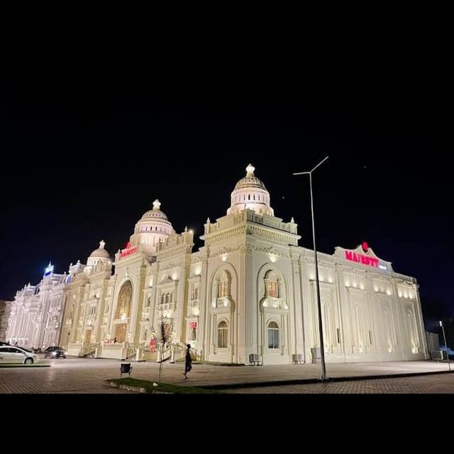 Banquet hall