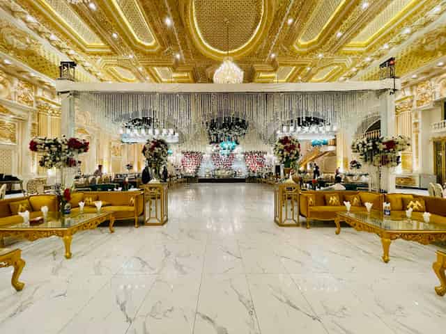 Banquet hall