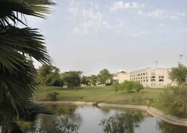 Royal Palm Golf & Country Club