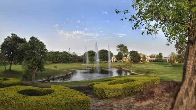 Royal Palm Golf & Country Club