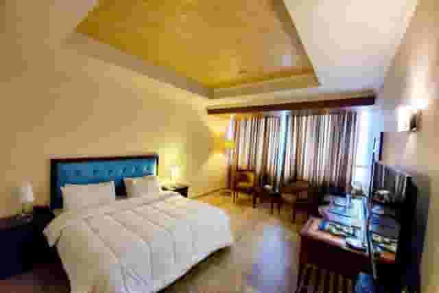 Executive Room