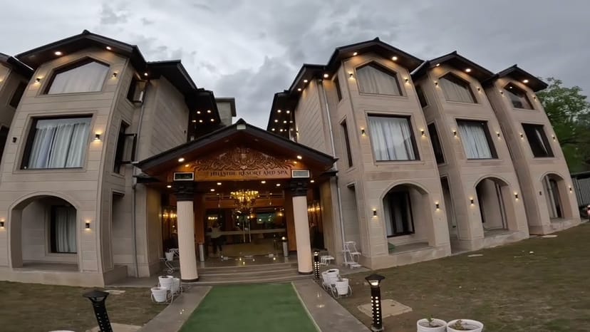 Elegant Main Restaurant at Hillside Resort, ideal for corporate retreats and events.