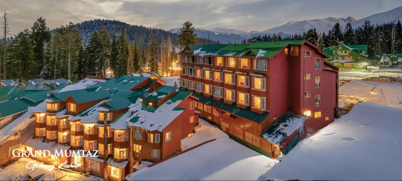 Grand Mumtaz Resorts Gulmarg: scenic winter venue for corporate retreats and events.