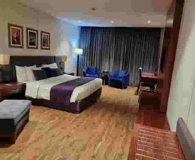 Meeting Rooms