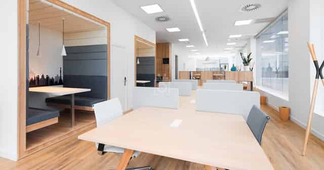 Hot Desks