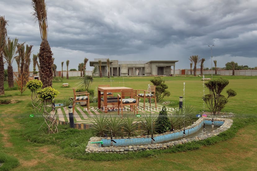 Outdoor event space at VenueHub with cozy pavilion for gatherings and meetings.
