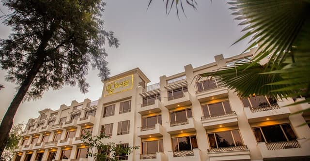 Noor Hall