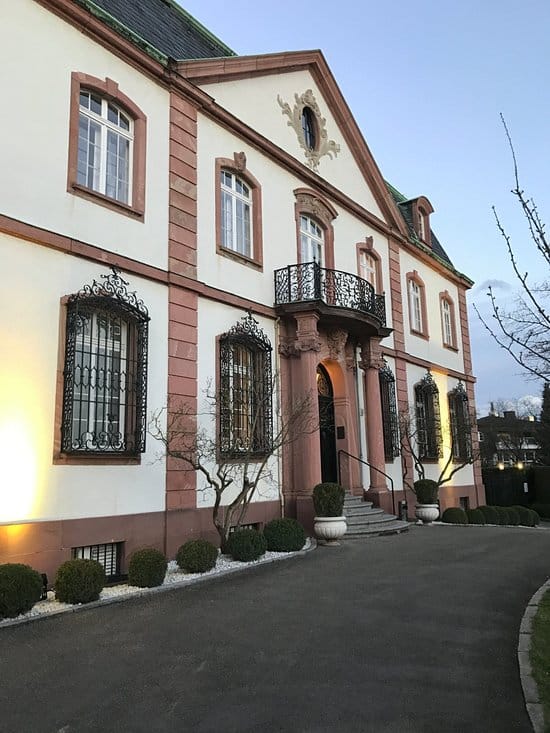 Elegant Wintergarten at Villa Merton, ideal for corporate events and upscale receptions.