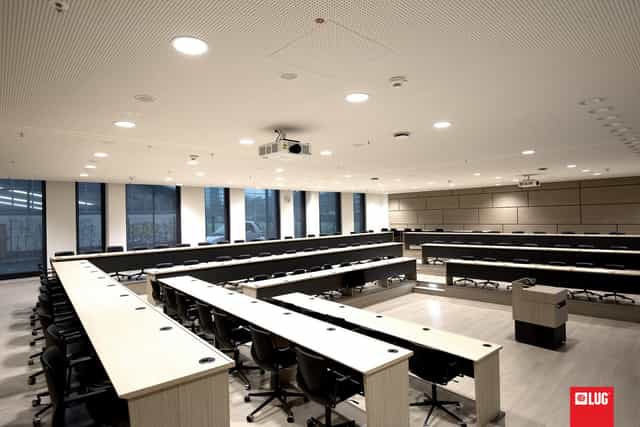 Modern conference room at Frankfurt School, designed for productive workshops and meetings.