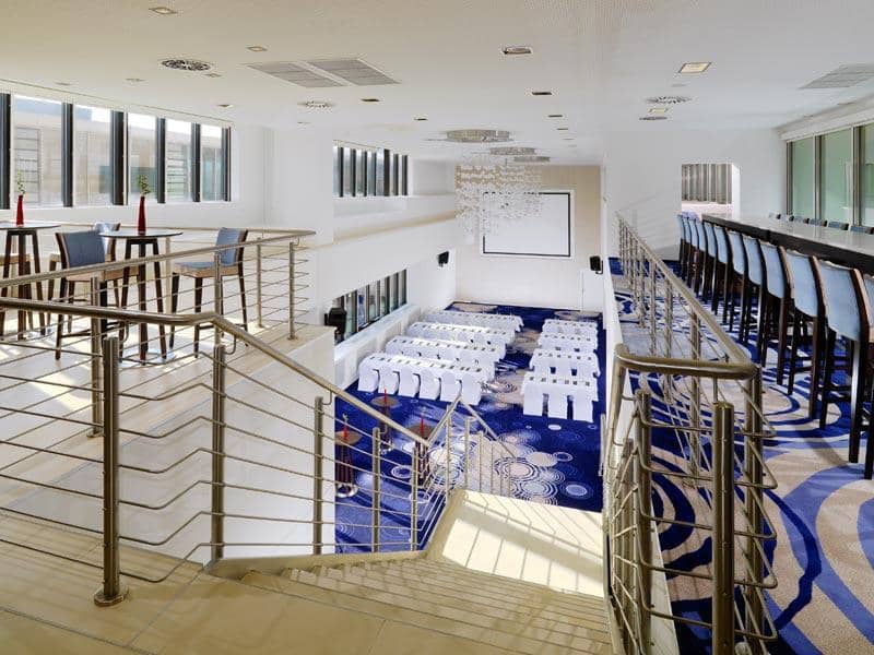 SkyLoft event space with high ceilings in Sheraton Frankfurt for meetings and conferences.