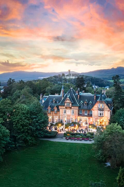 Elegant Restaurant in Villa Rothschild for high-end corporate events and exclusive gatherings.