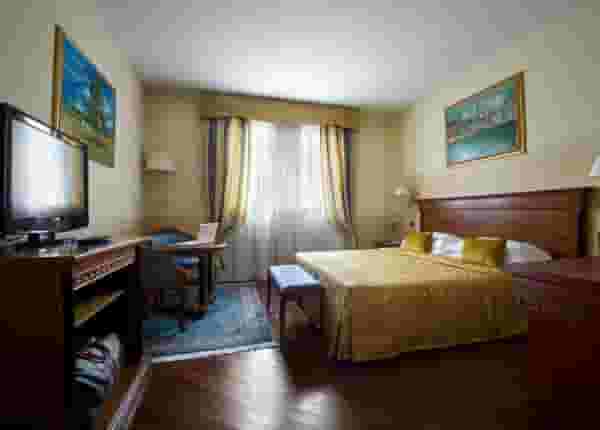Suites