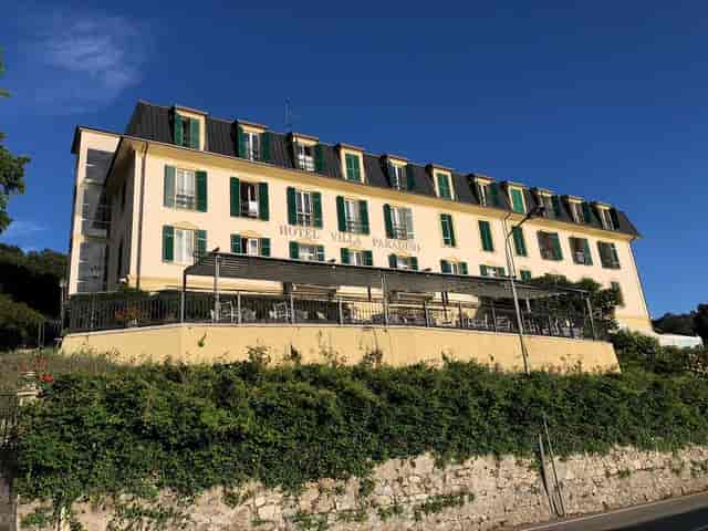 Elegant hotel restaurant terrace for events and meetings at Villa Paradiso.