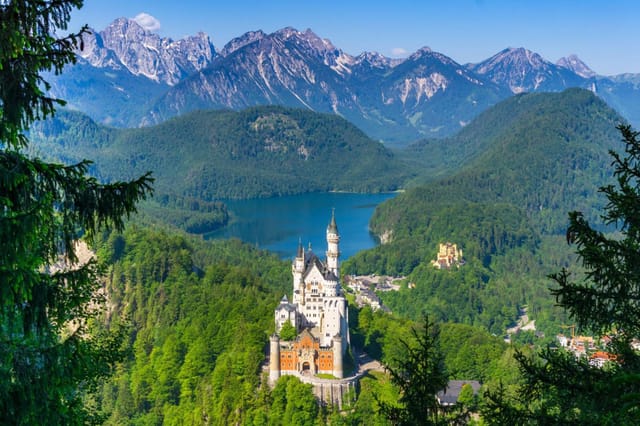 Veitskapelle at Hotel Villa Ludwig, a fairy-tale castle for destination events.