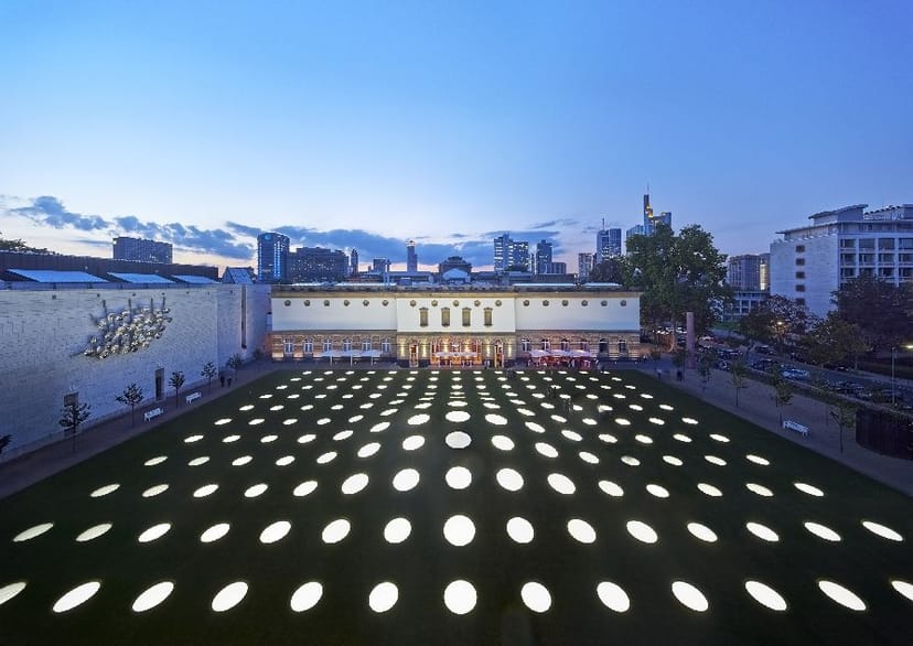 Art gallery at Städel Museum with light installations for creative events and networking.