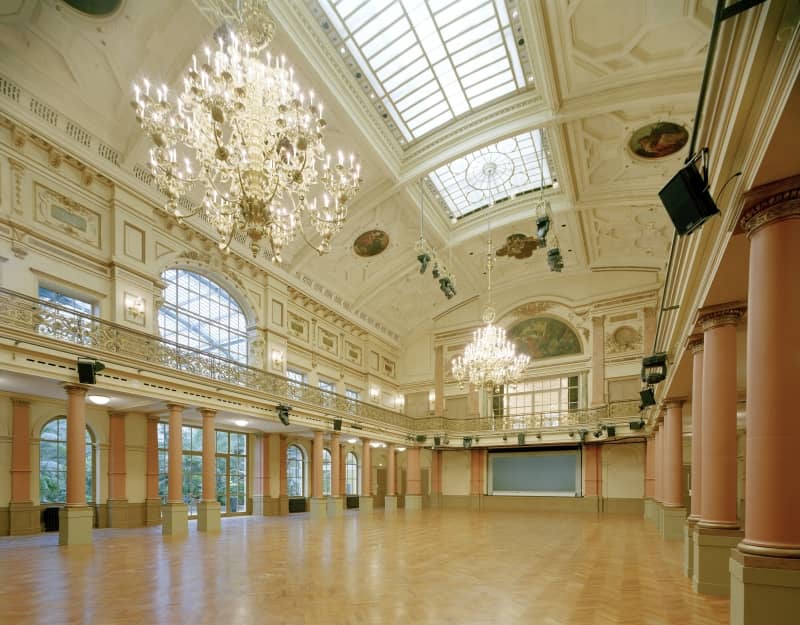 Elegant event space in Festsaal, Gesellschaftshaus Palmengarten, perfect for galas and conferences.