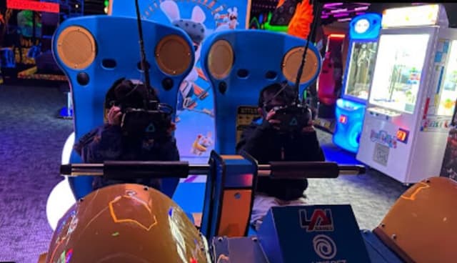 Children's amusement center