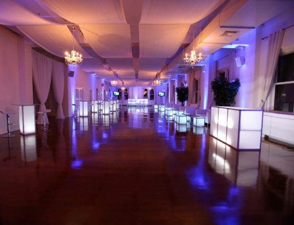 Banquet hall