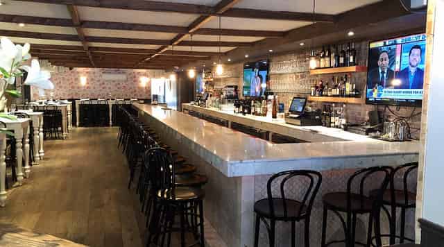 Bar