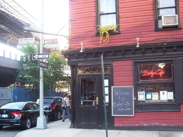 Wine bar
