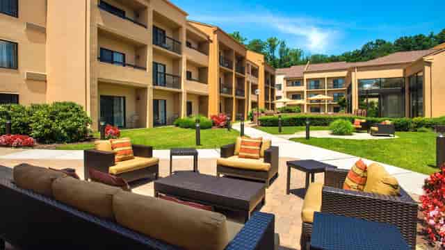 Courtyard by Marriott - Tarrytown ...