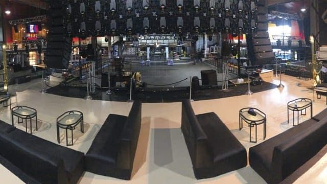 Cielo & VIP Area in Fabrik Club, sleek venue for concerts and large-scale events.